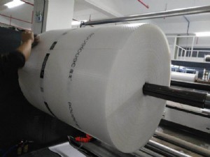 LSPE1500型全自动多层复合型气（垫）泡膜机组 PE气泡膜机器02