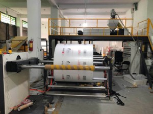 聚乙烯气泡膜机 新型全自动高速复合多层气泡膜机组 缓冲PE气泡膜01